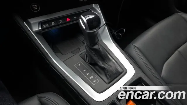 Audi Q3 2023 — фото 12