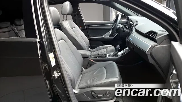 Audi Q3 2023 — фото 17