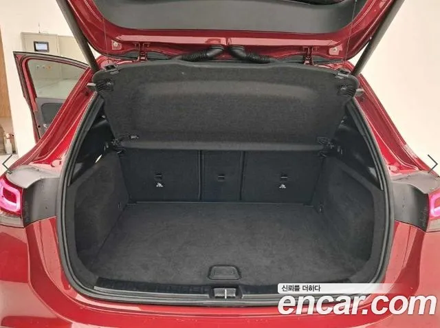 Mercedes-Benz GLA-Class 2020 — фото 18