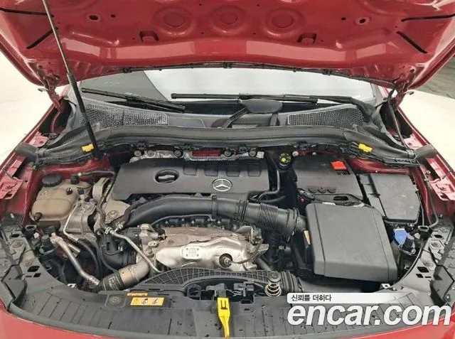 Mercedes-Benz GLA-Class 2020 — фото 19