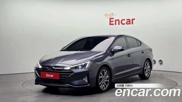 Hyundai AVANTE 2019 — фото 1