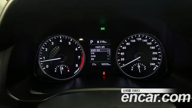 Hyundai AVANTE 2019 — фото 11