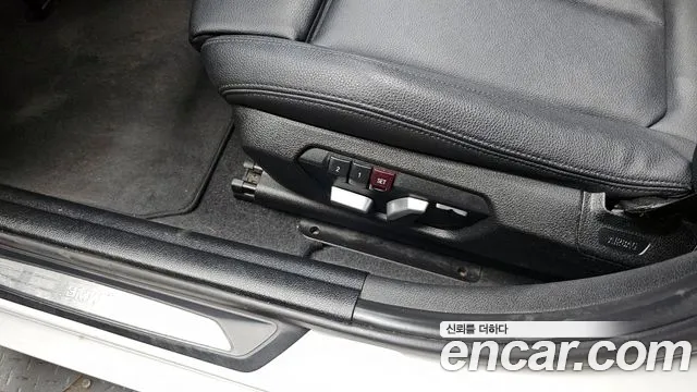 BMW 1-Series 2016 — фото 16