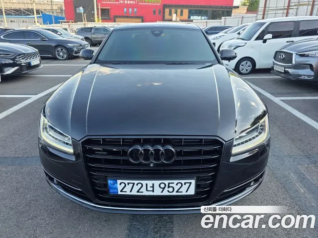 Audi A8 2015 — фото 1
