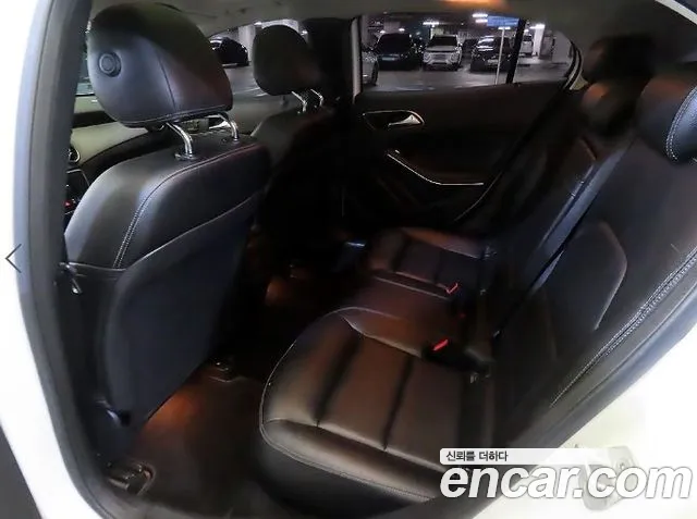 Mercedes-Benz GLA-Class 2015 — фото 7
