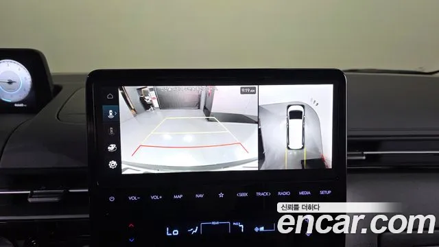 Hyundai Staria 2025 — фото 16