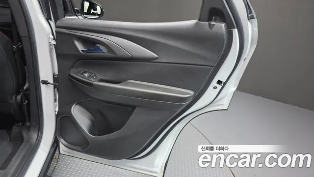 ChevroletGMDaewoo Trailblazer 2022 — фото 15