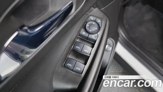 ChevroletGMDaewoo Trailblazer 2022 — фото 34