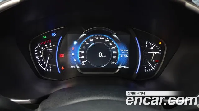 Hyundai Santafe 2019 — фото 11