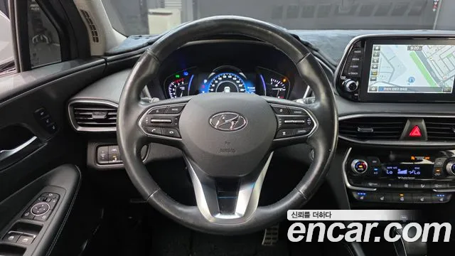 Hyundai Santafe 2019 — фото 19