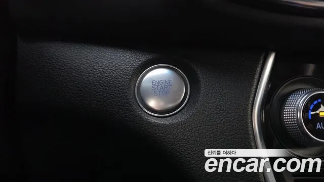 Hyundai Santafe 2019 — фото 29