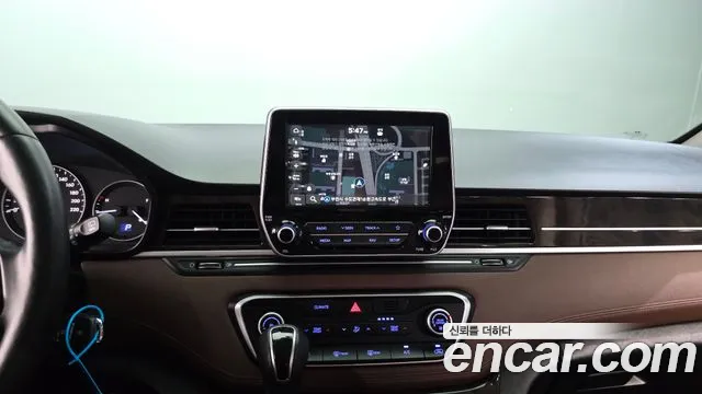 Hyundai Starex 2019 — фото 21