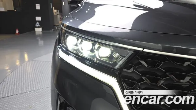 Kia Sorento 2022 — фото 8