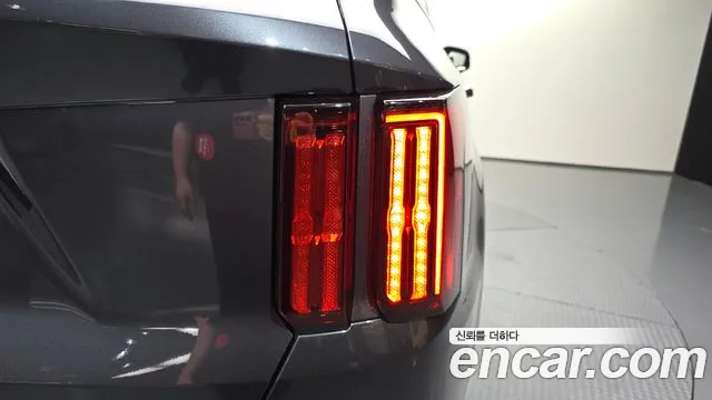 Kia Sorento 2022 — фото 9
