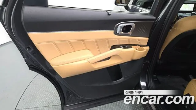Kia Sorento 2022 — фото 15