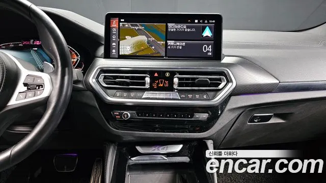 BMW X4 2022 — фото 14