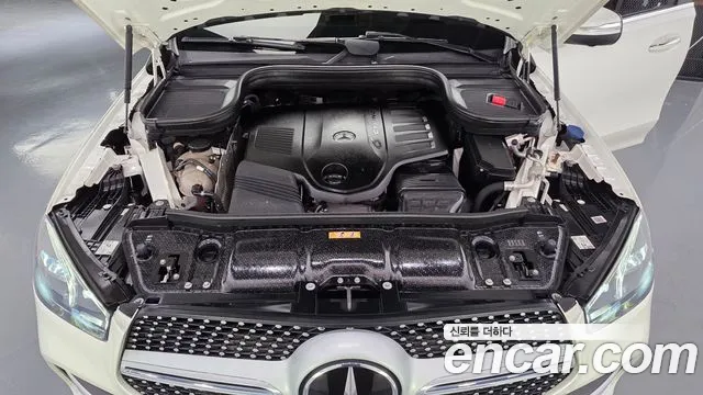 Mercedes-Benz GLE-Class 2021 — фото 6