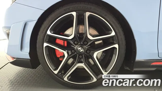 Hyundai Veloster 2019 — фото 5