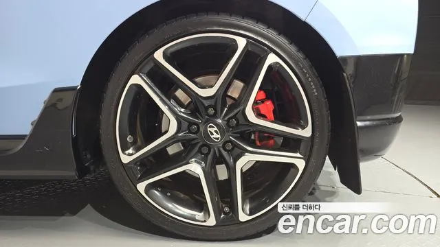 Hyundai Veloster 2019 — фото 7