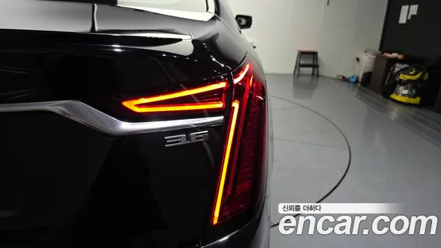 Cadillac CT6 2019 — фото 9