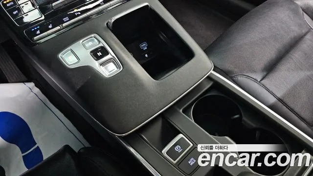 Hyundai Grandeur 2020 — фото 12