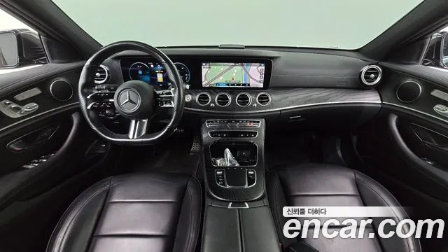Mercedes-Benz E-Class 2021 — фото 10