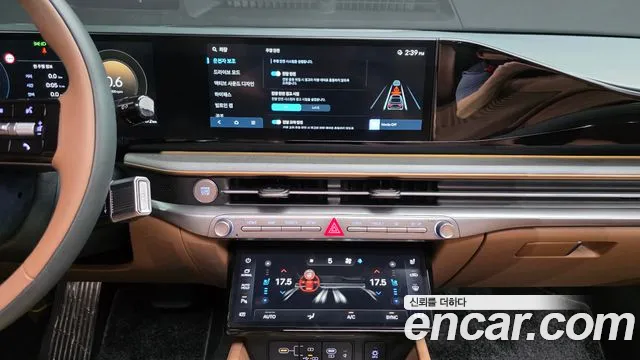 Hyundai Grandeur 2023 — фото 17