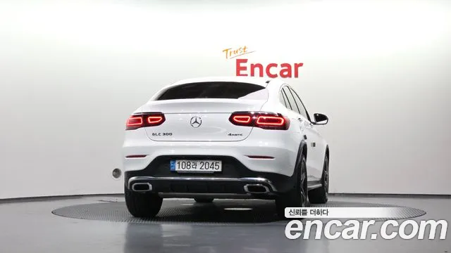 Mercedes-Benz GLC-Class 2023 — фото 4