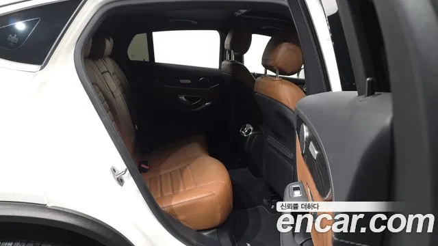 Mercedes-Benz GLC-Class 2023 — фото 12