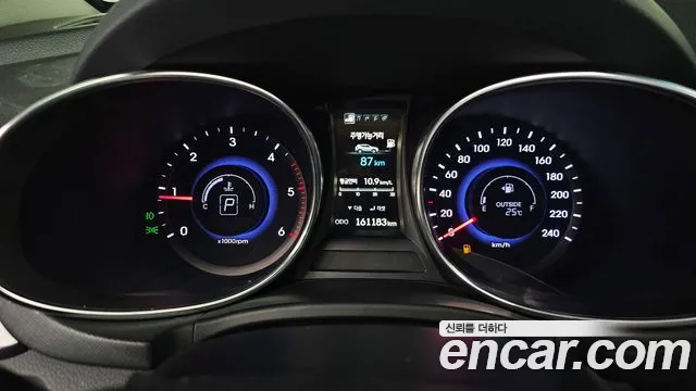 Hyundai Santafe 2015 — фото 11