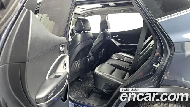 Hyundai Santafe 2015 — фото 18