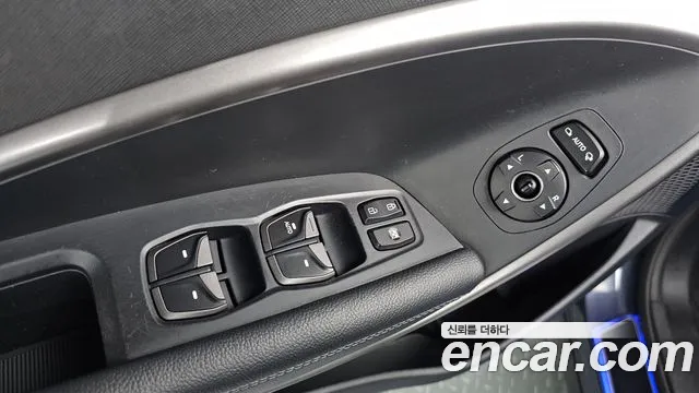 Hyundai Santafe 2015 — фото 20