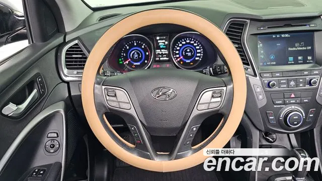 Hyundai Santafe 2015 — фото 23