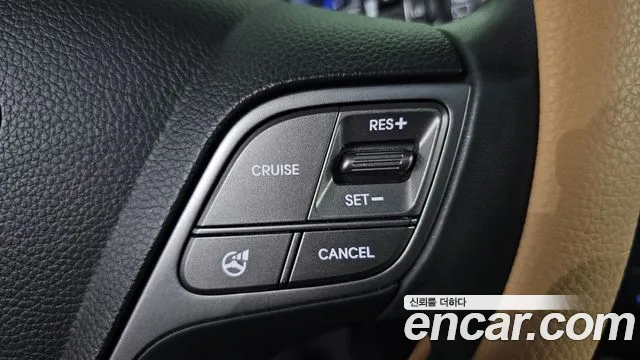Hyundai Santafe 2015 — фото 25