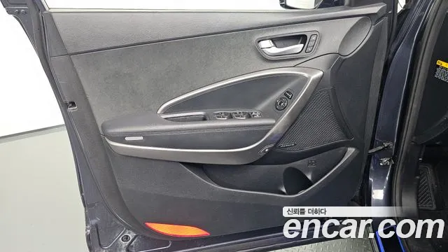Hyundai Santafe 2015 — фото 14