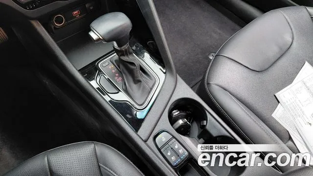 Kia Niro 2022 — фото 12