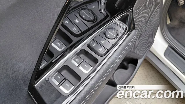 Kia Niro 2022 — фото 19
