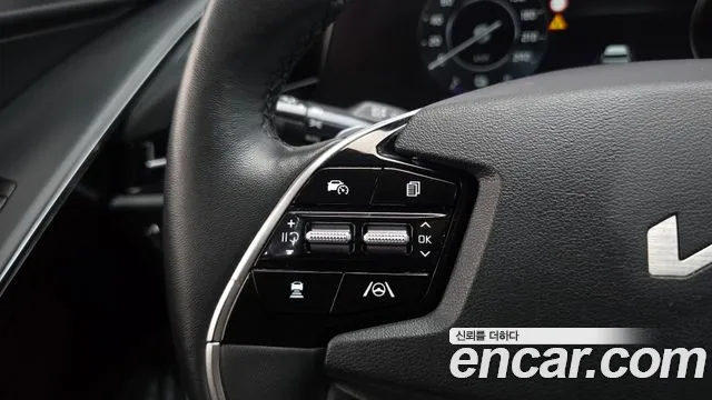 Kia Niro 2023 — фото 15