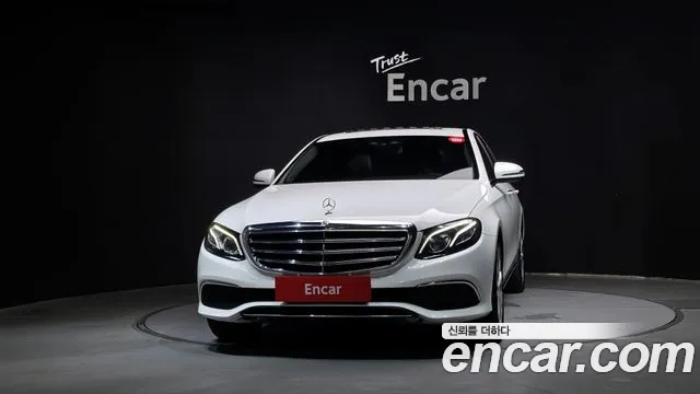 Mercedes-Benz E-Class 2018 — фото 3