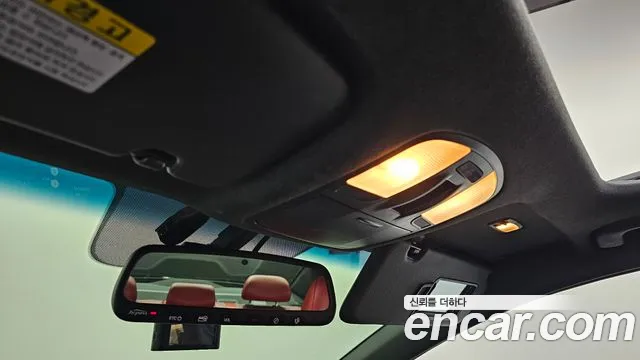 Hyundai AVANTE 2017 — фото 23