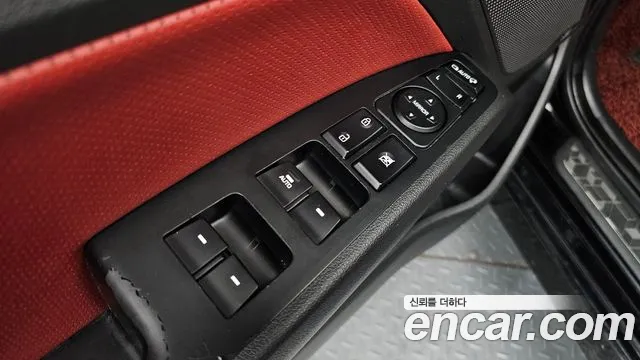 Hyundai AVANTE 2017 — фото 33