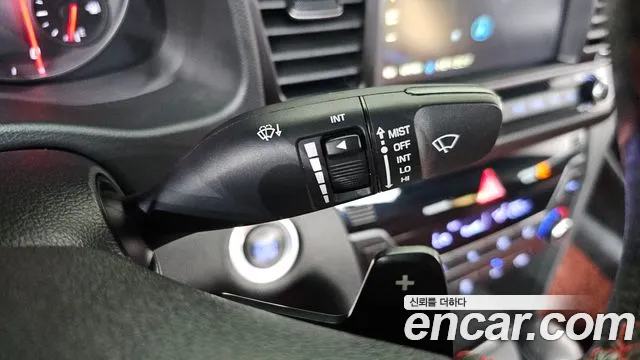 Hyundai AVANTE 2017 — фото 34