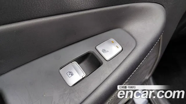 Hyundai Santafe 2021 — фото 29