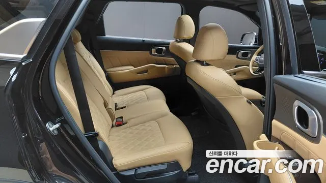 Kia Sorento 2023 — фото 17