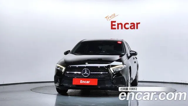 Mercedes-Benz A-Class 2019 — фото 3