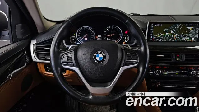 BMW X6 2018 — фото 13