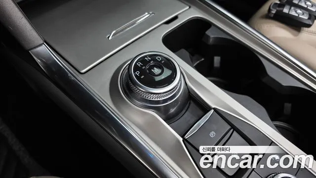 Ford Explorer 2021 — фото 9
