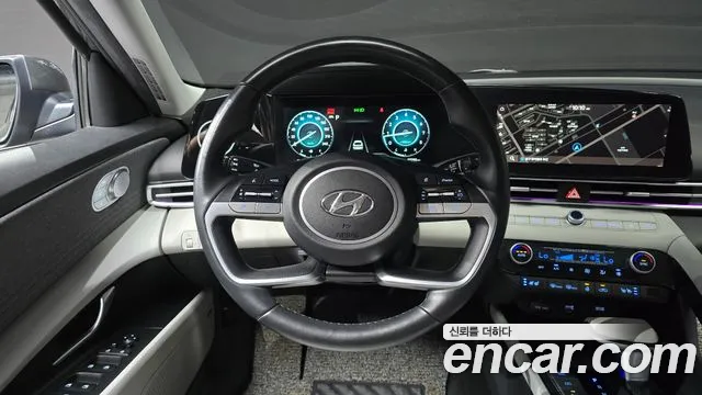 Hyundai AVANTE 2021 — фото 19
