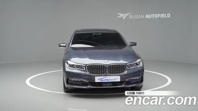 BMW 7-Series 2016 — фото 2