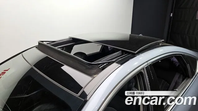 Hyundai Genesis 2016 — фото 17